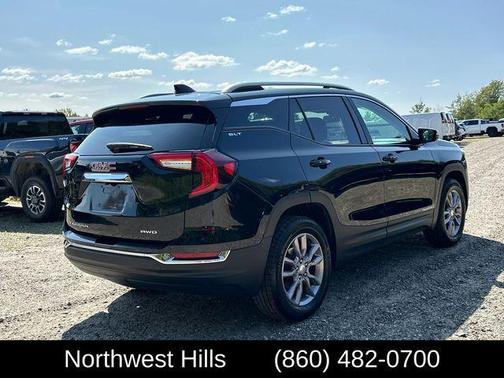 2023 GMC Terrain SLT
