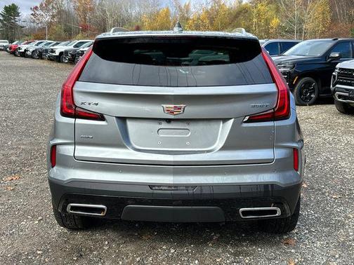 2025 Cadillac XT4 Premium Luxury