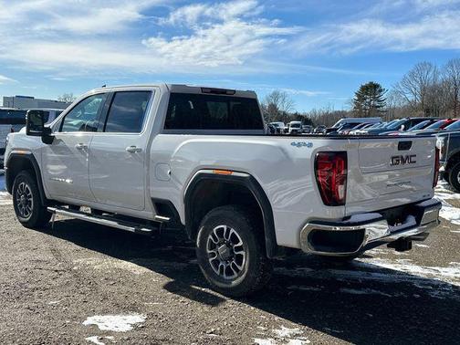 2025 GMC Sierra 2500 SLE