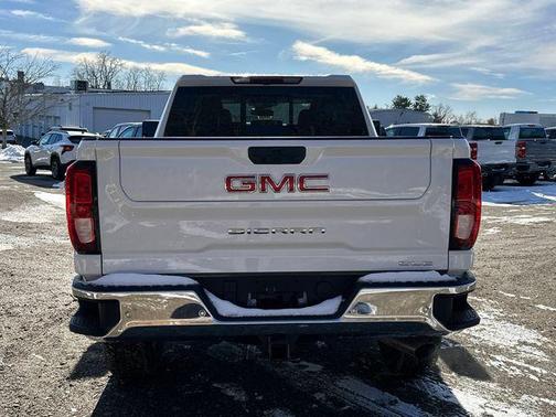 2025 GMC Sierra 2500 SLE