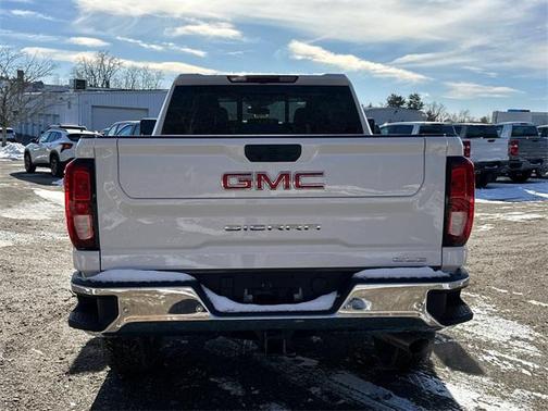 2025 GMC Sierra 2500 SLE