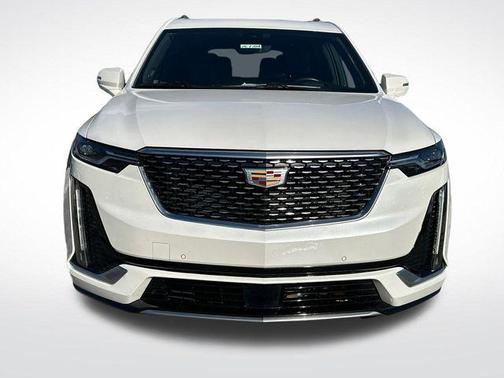 2022 Cadillac XT6 Premium Luxury AWD