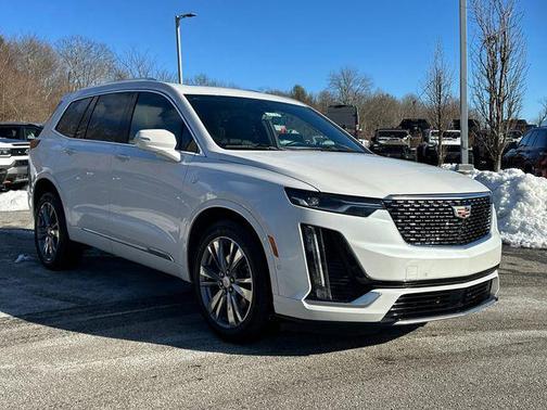 2022 Cadillac XT6 Premium Luxury AWD