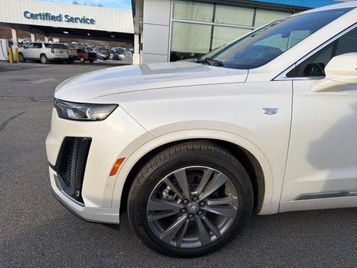 2022 Cadillac XT6 Premium Luxury AWD