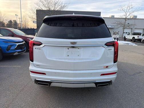 2022 Cadillac XT6 Premium Luxury AWD