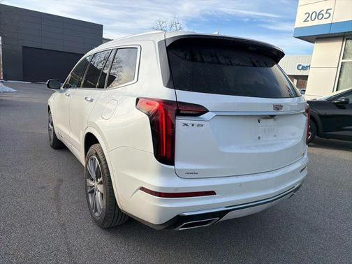 2022 Cadillac XT6 Premium Luxury AWD