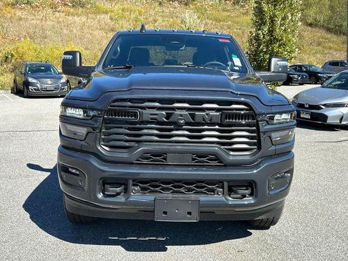 2025 RAM 2500 Big Horn Crew Cab 4x4 6'4' Box