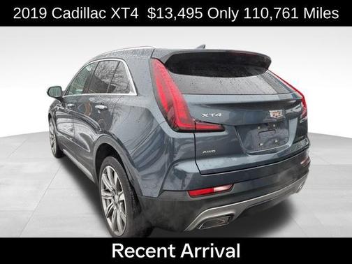 2019 Cadillac XT4 Premium Luxury