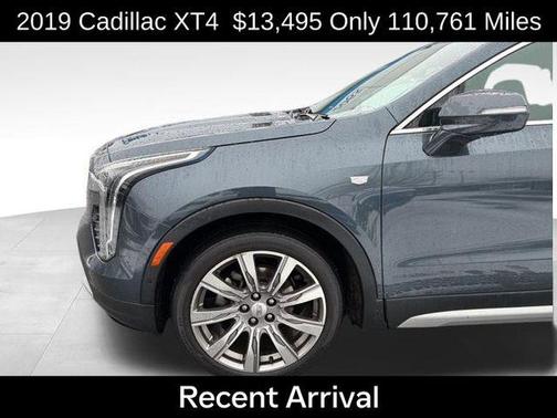 2019 Cadillac XT4 Premium Luxury