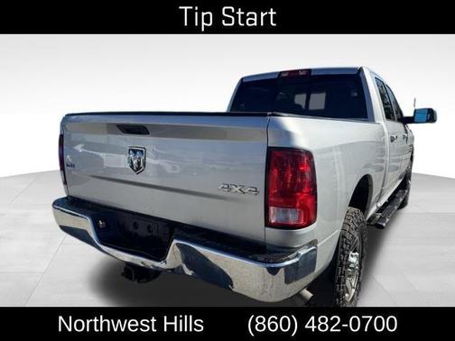 2017 RAM 2500 SLT Crew Cab 4x4 6'4' Box