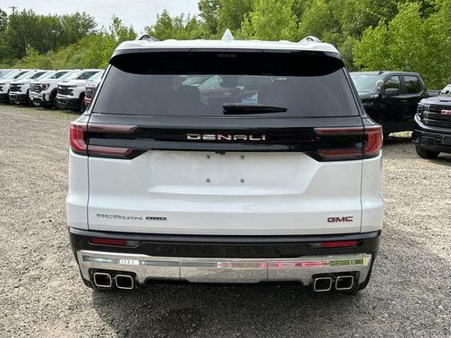 2025 GMC Acadia Denali