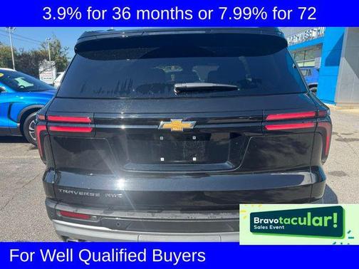 2025 Chevrolet Traverse LT
