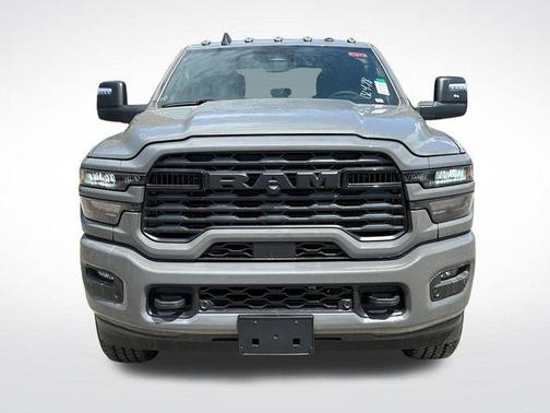 Ceramic Gray Clearcoat 2026 RAM 2500 Big Horn Crew Cab 4x4 6'4' Box
