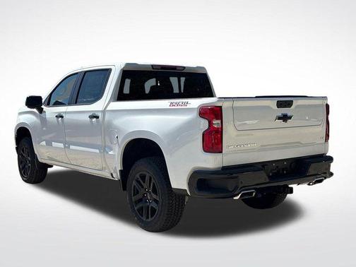 Summit White 2026 Chevrolet Silverado 1500 LT Trail Boss