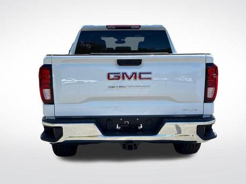 Summit White 2026 GMC Sierra 1500 SLE