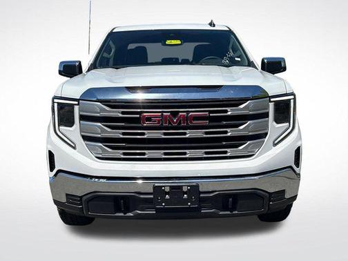 Summit White 2026 GMC Sierra 1500 SLE