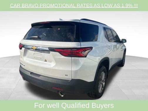 2023 Chevrolet Traverse LT Cloth