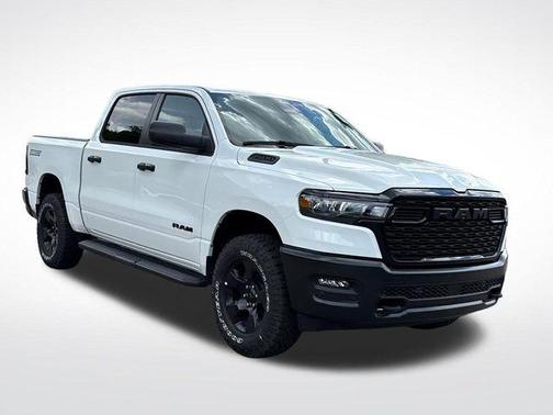 Bright White Clearcoat 2026 RAM 1500 Warlock Crew Cab 4x4 5'7' Box
