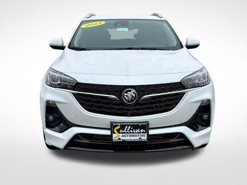 White Frost Tricoat 2023 Buick Encore GX Essence