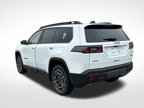 Bright White Clearcoat 2026 Jeep Cherokee Limited