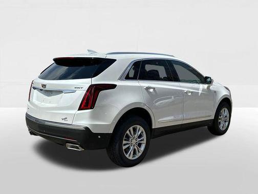 2025 Cadillac XT5 Luxury
