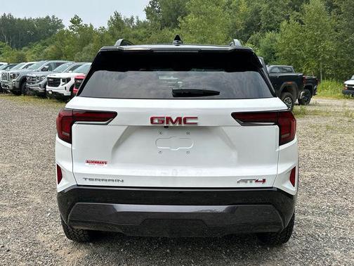 2026 GMC Terrain AWD AT4