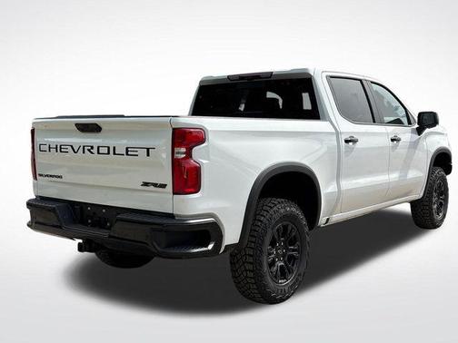 Summit White 2026 Chevrolet Silverado 1500 ZR2