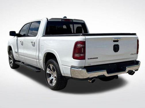 Bright White Clearcoat 2021 RAM 1500 Laramie
