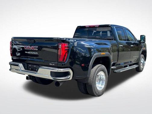Onyx Black 2026 GMC Sierra 3500 SLT