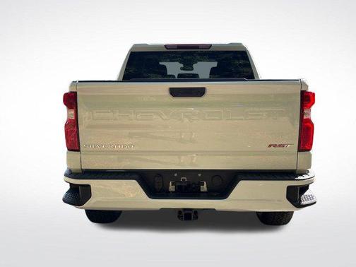 Summit White 2026 Chevrolet Silverado 1500 RST