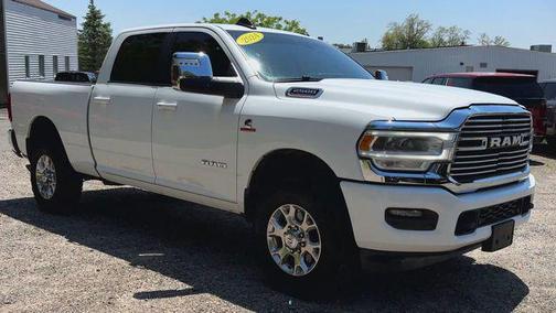 2024 RAM 2500 Laramie Crew Cab 4x4 6'4' Box