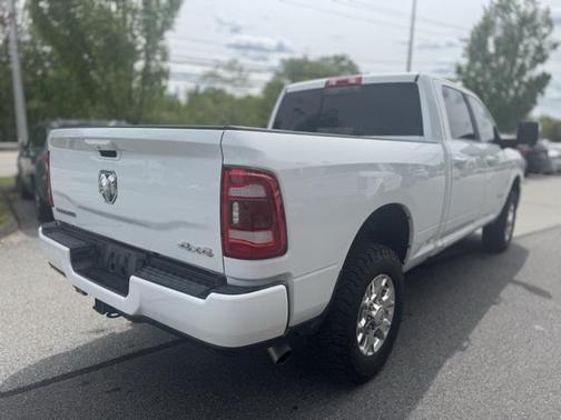 2024 RAM 2500 Laramie Crew Cab 4x4 6'4' Box