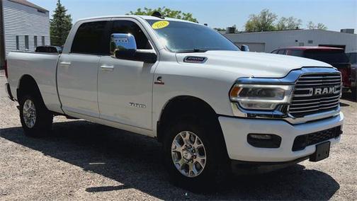2024 RAM 2500 Laramie Crew Cab 4x4 6'4' Box