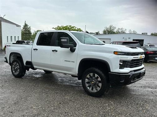 2025 Chevrolet Silverado 2500 Custom