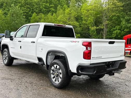2025 Chevrolet Silverado 2500 Custom