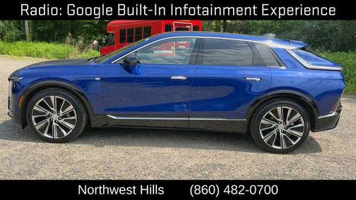 2024 Cadillac LYRIQ Luxury w/1SE
