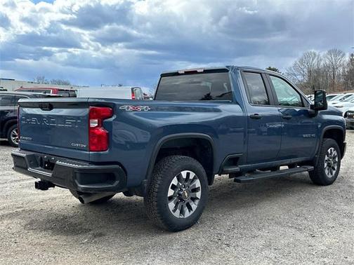 2025 Chevrolet Silverado 2500 Custom