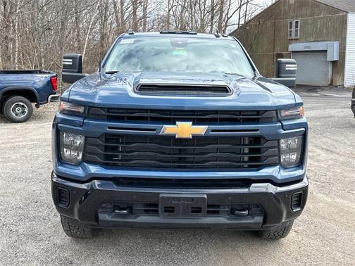 2025 Chevrolet Silverado 2500 Custom