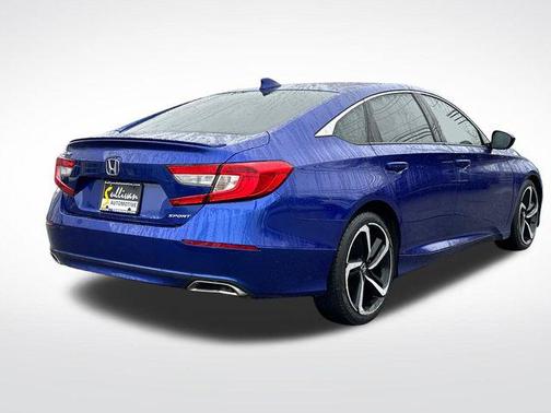 Still Night Pearl 2018 Honda Accord Sport