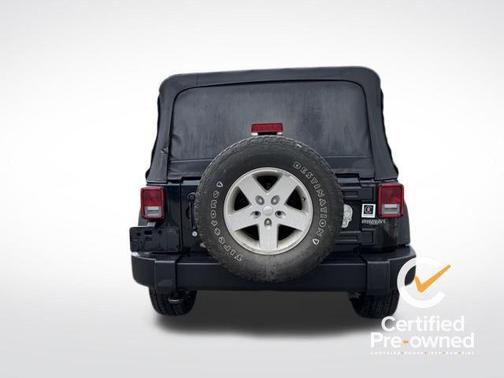 Black Clearcoat 2016 Jeep Wrangler Unlimited Sport