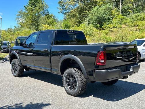 2025 RAM 2500 Tradesman Crew Cab 4x4 6'4' Box