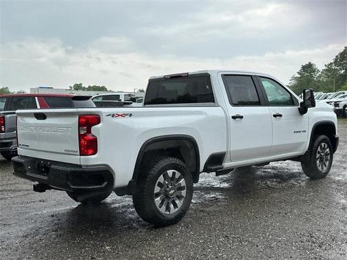 2025 Chevrolet Silverado 2500 Custom