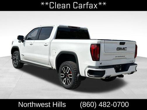 2022 GMC Sierra 1500 AT4