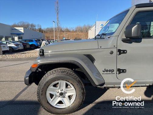 2022 Jeep Gladiator Sport S