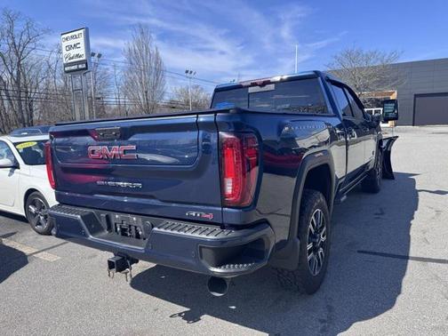 2022 GMC Sierra 2500 AT4