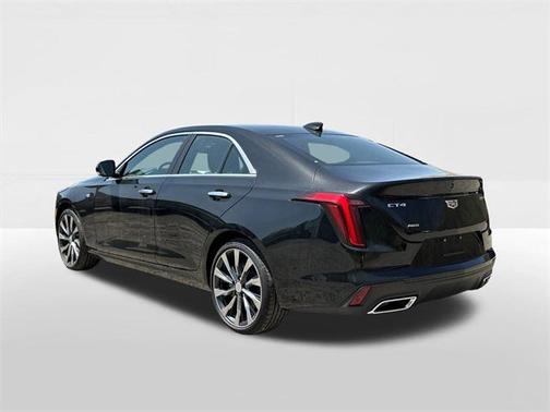 2025 Cadillac CT4 Luxury