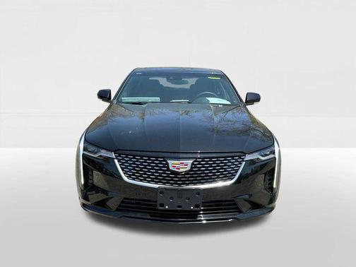 2025 Cadillac CT4 Luxury