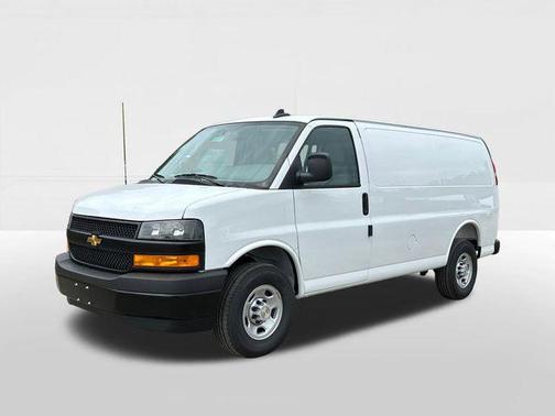2025 Chevrolet Express 2500 RWD 2500 Regular Wheelbase WT