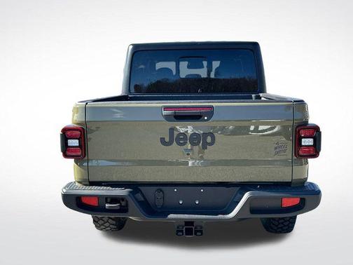 2026 Jeep Gladiator Willys