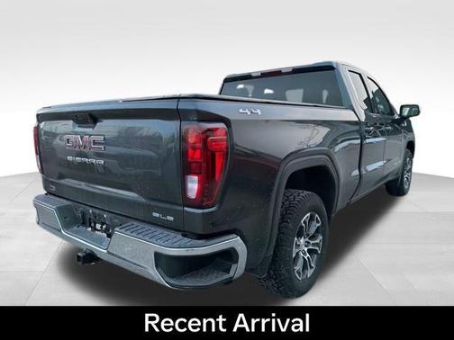 2022 GMC Sierra 1500 SLE